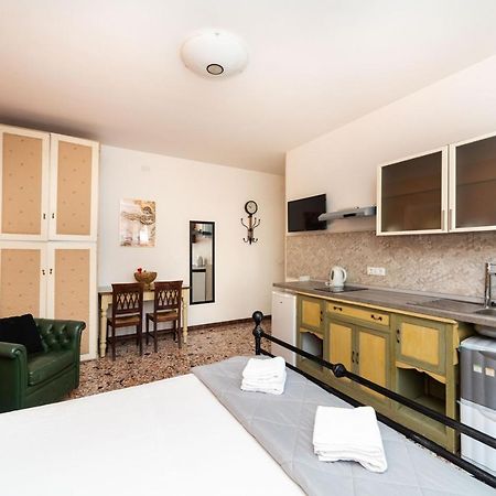 Monti Guesthouse Mestre Kültér fotó